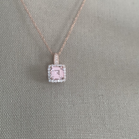 Beautiful lab created sapphire necklace - Picture 7 of 9